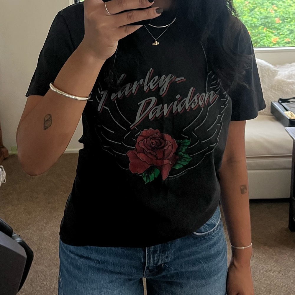 Vintage 90s Harley Davidson Red Rose Wings Shirt